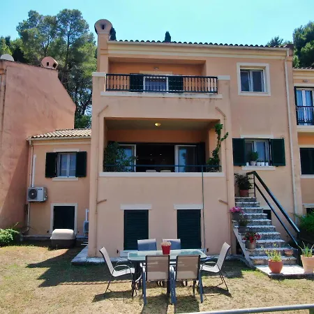 Mariah On The Hill With Seaview Villa Alepou